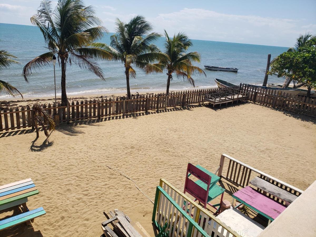 Pal'S On The Beach - Dangriga, Belize Exterior foto